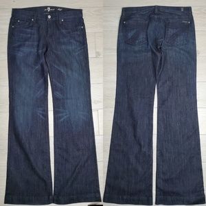 7 For All Mankind Jeans - •7FAM• Dojo Flare Leg Dark Wash Jean Sz 30. 7 For All Mankind Jeans - •7FAM• Dojo Flare Leg Dark Wash Jean Sz 30.